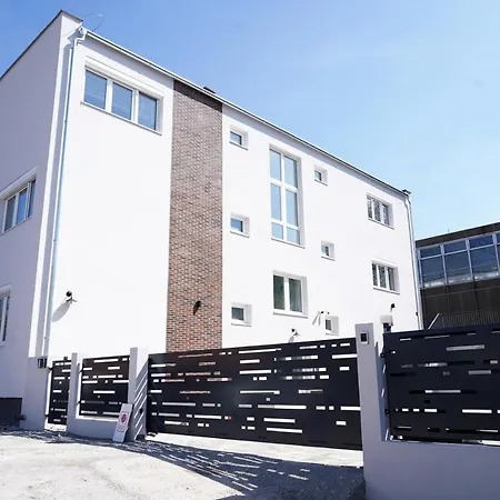 Apartment Radnoti *
