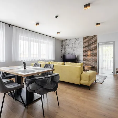 Radnoti Apartment
