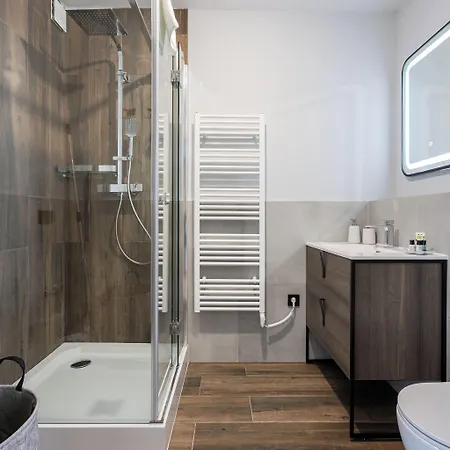 Apartment Radnoti *
